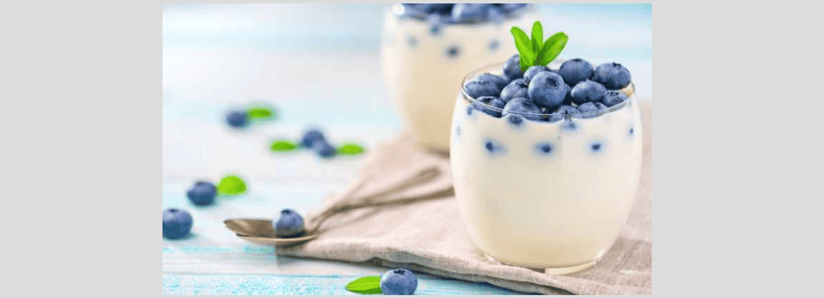 M8 J28 Parfait aux myrtilles, à la noix de coco et aux amandes