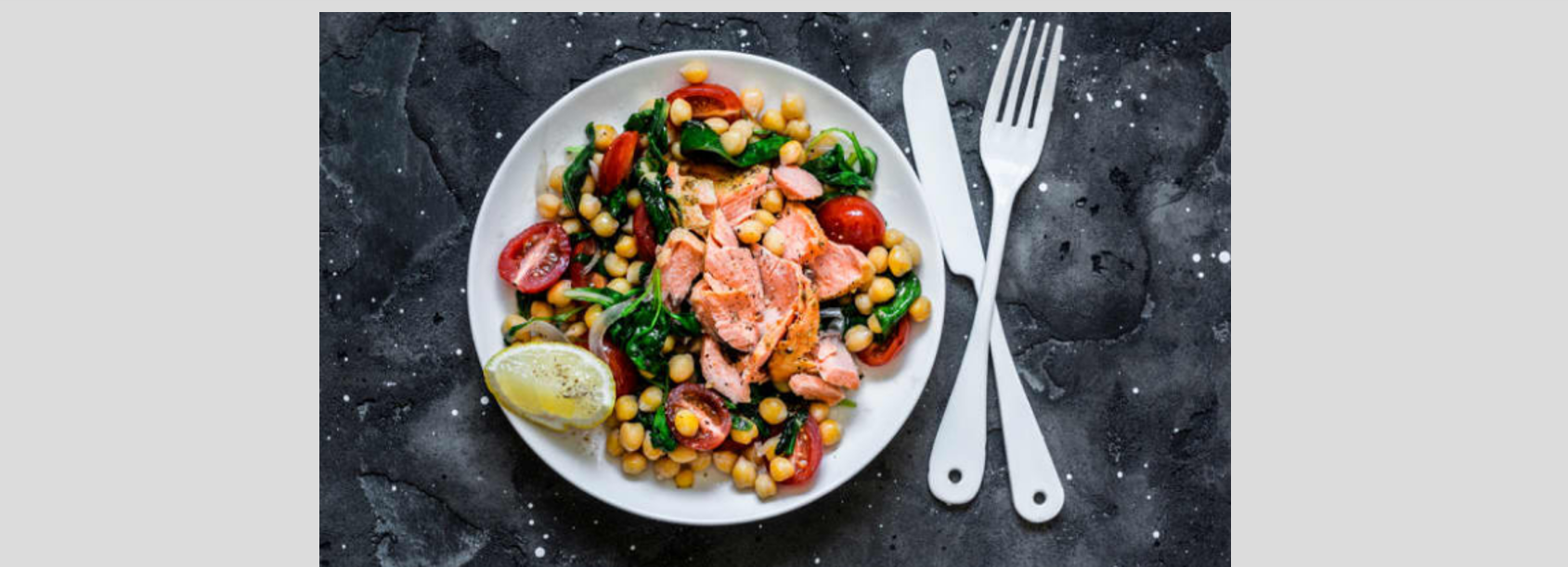 M8 J31 Saumon au four avec de la salade de pois chiches