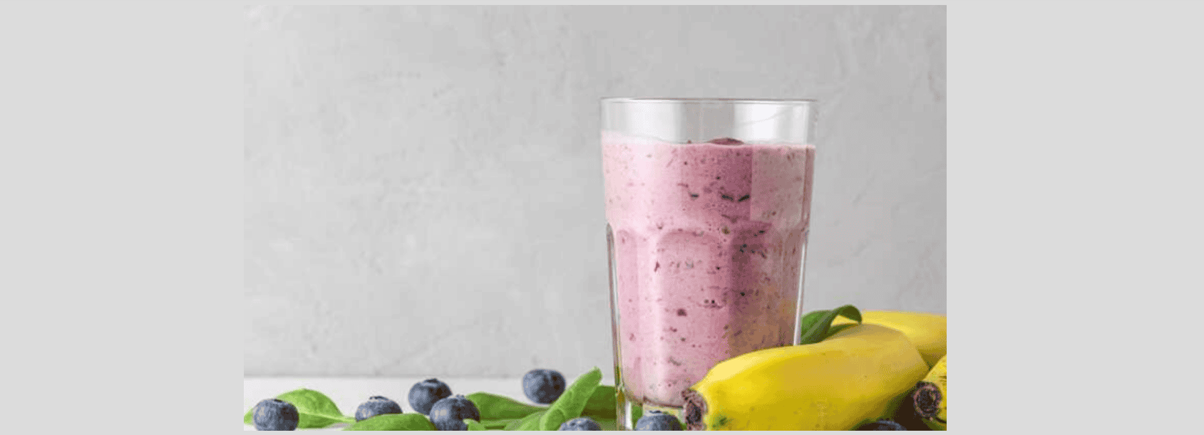 Smoothie protéiné aux baies